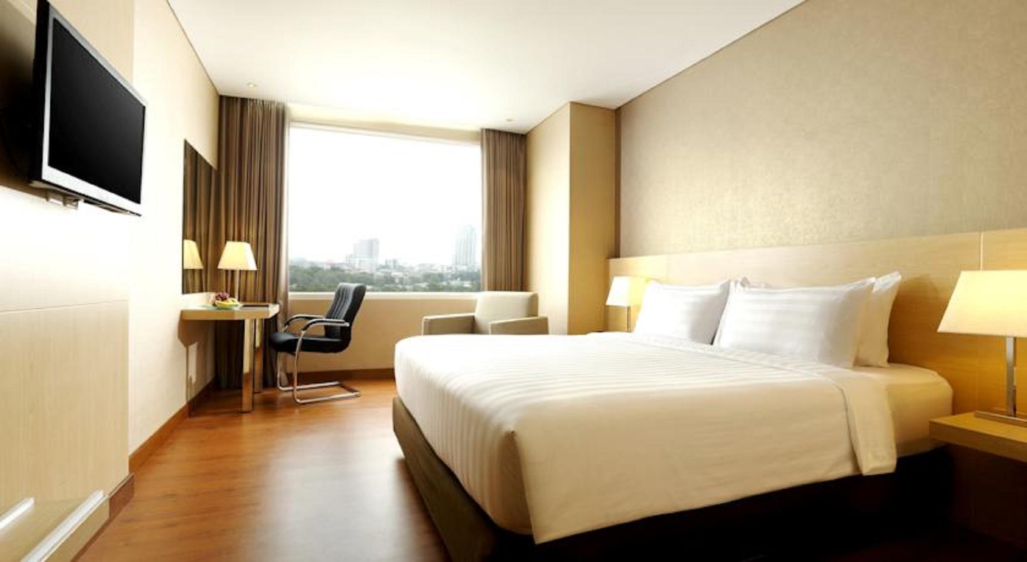 Hotel Santika Premiere Gubeng Сурабая Екстер'єр фото