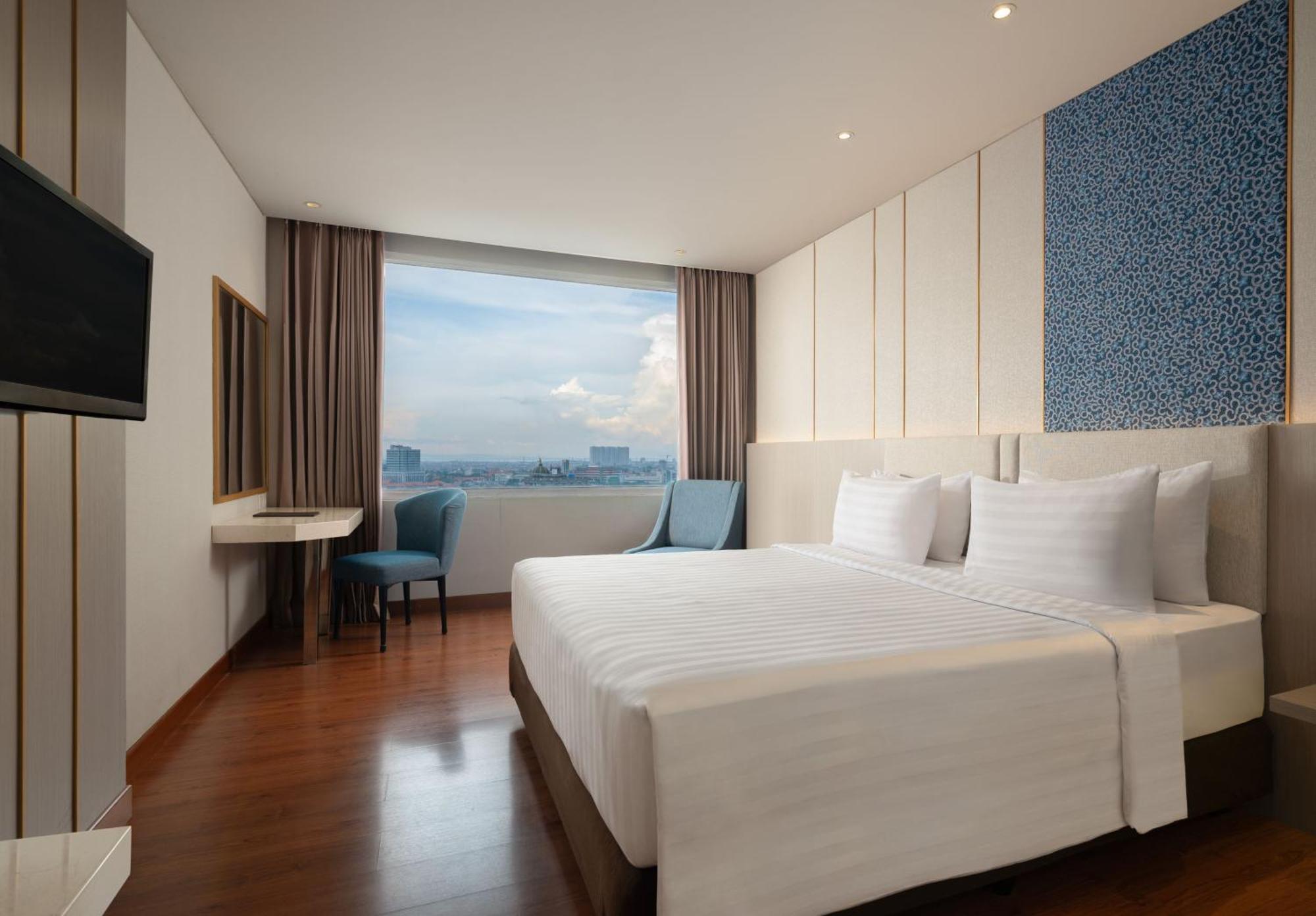 Hotel Santika Premiere Gubeng Сурабая Екстер'єр фото