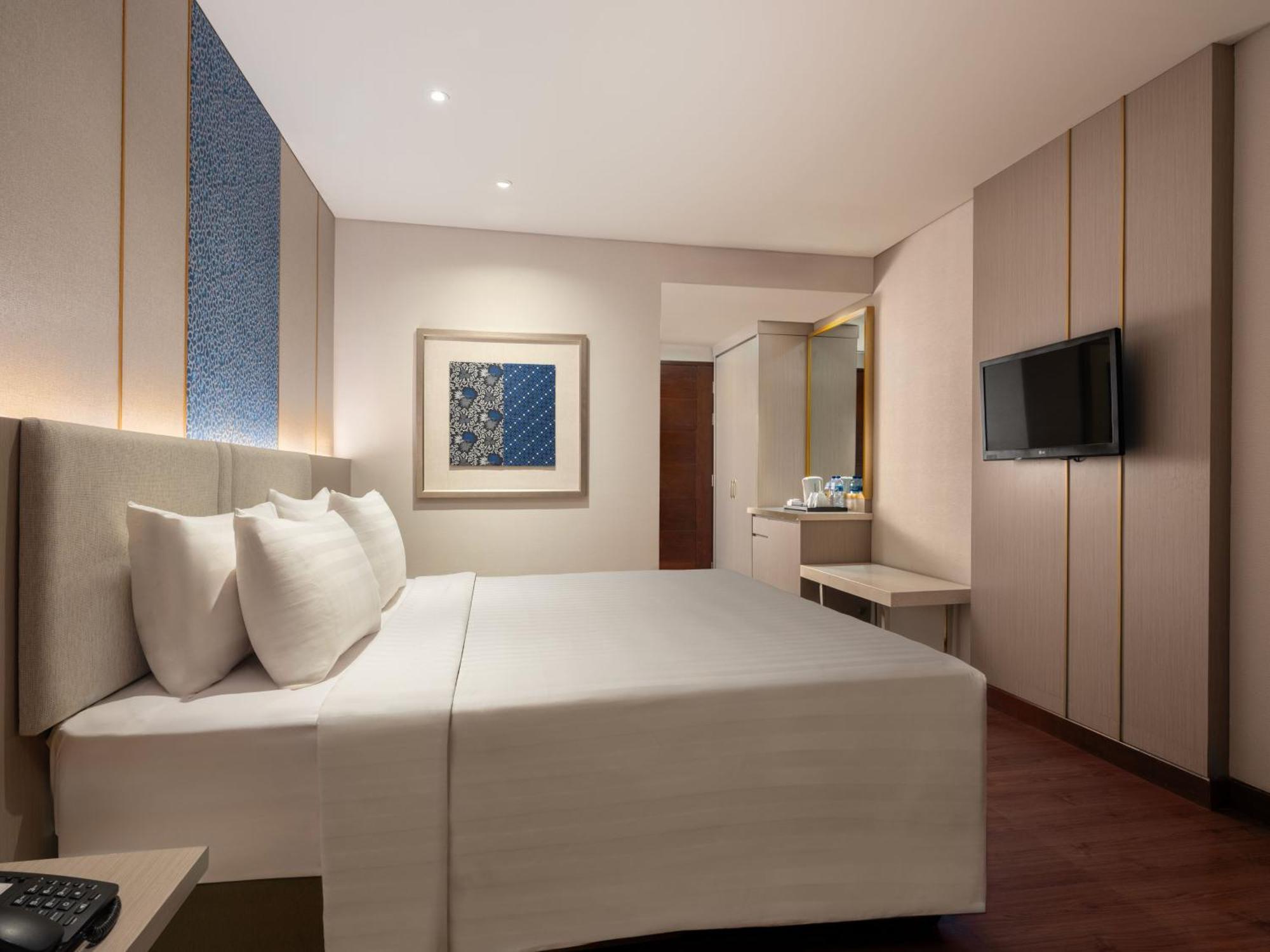 Hotel Santika Premiere Gubeng Сурабая Екстер'єр фото