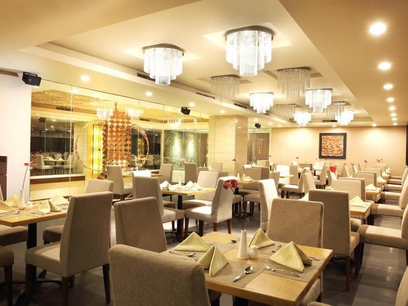 Hotel Santika Premiere Gubeng Сурабая Екстер'єр фото